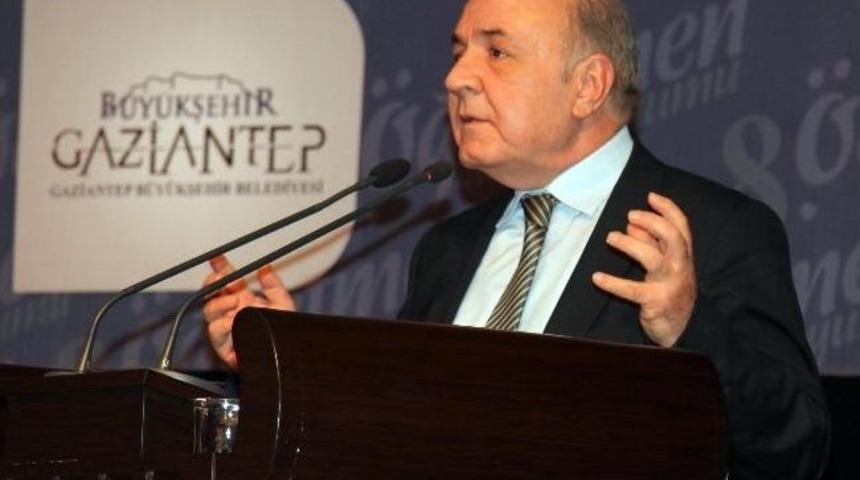 Ga&uuml;n&rsquo;de 8. &Ouml;ğretmen Sempozyumu Başladı
