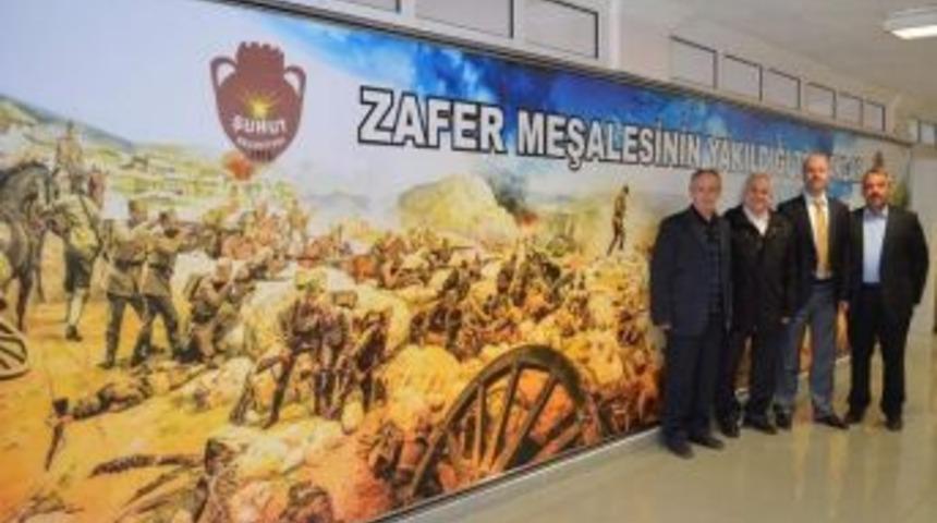 Şuhut Belediye Binasında 'zafer Meşalesinin Yakıldığı Topraklar&rsquo; İsimli Panorama