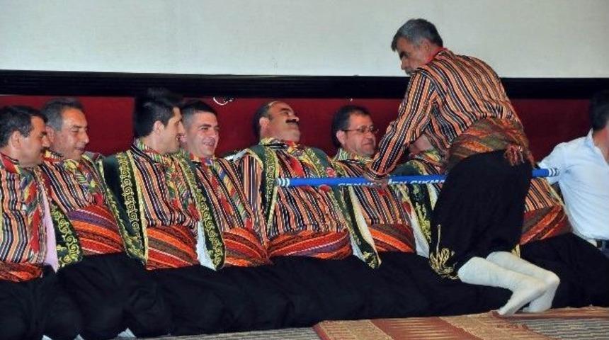 Akşehir Sıra Yarenlerinden G&ouml;steri