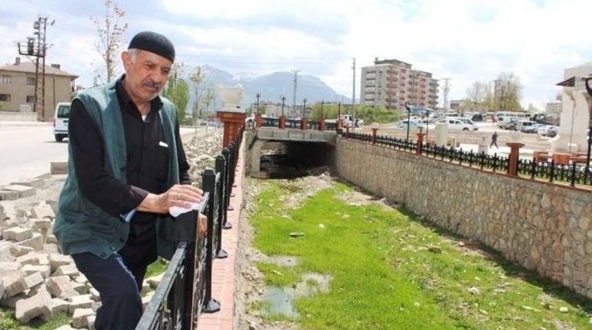 Hıdırellez&rsquo;de Dilekler Su Olmayan Akk&ouml;pr&uuml; Deresi&rsquo;ne Atılacak Mı?