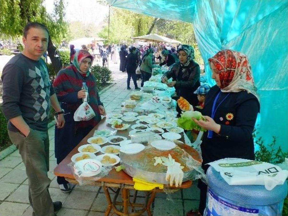 Anadolu Aile Derneği'nden Kermes Ve Bahar Şenlikleri