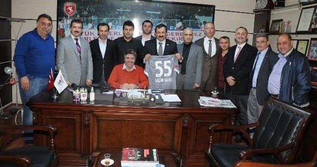 Kick Boks Federasyonu Başkanı Kırıcı'dan Samsunspor'a Ziyaret