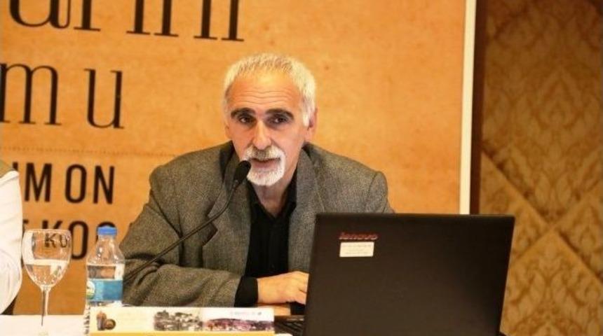 Uluslararası Gazi Ak&ccedil;a Koca Sempozyumu&rsquo;nda Konuşan Prof. Dr. Tuncel:
