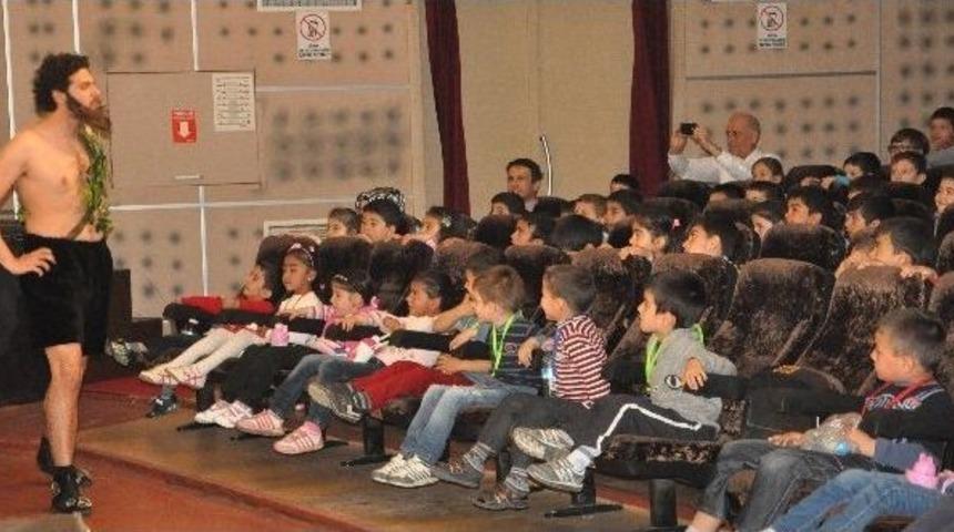 &lsquo;tarzan&rsquo; Son Kez &Ccedil;ocuklarla Buluştu