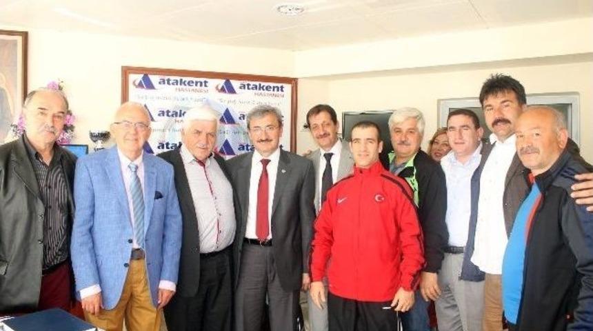 Yalova&rsquo;da Sporcu Sağlığı Atakent&rsquo;ten Sorulacak