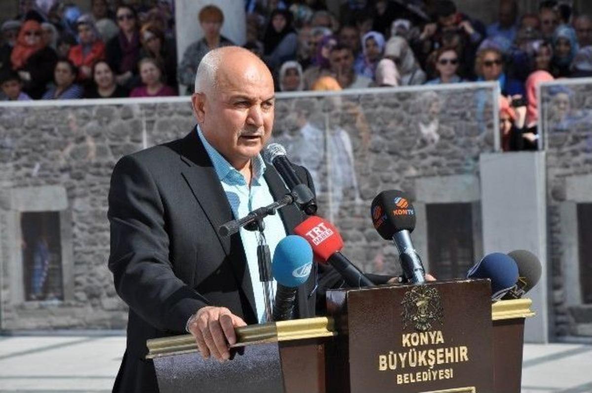 Konya Hz. Mevlana'yı Karşıladı