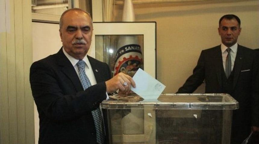 Elazığ Esnaf Ve Sanatkarlar Odaları Birliği Başkanı 5'inci Kez Cemil Erdem Oldu