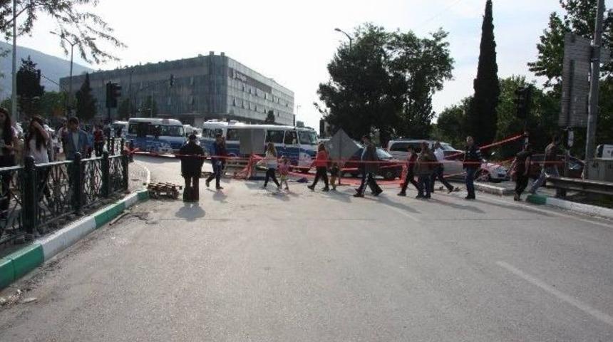 Bursa&rsquo;da &Ccedil;&ouml;ken Yol Hafta Sonu Trafiği Fel&ccedil; Etti
