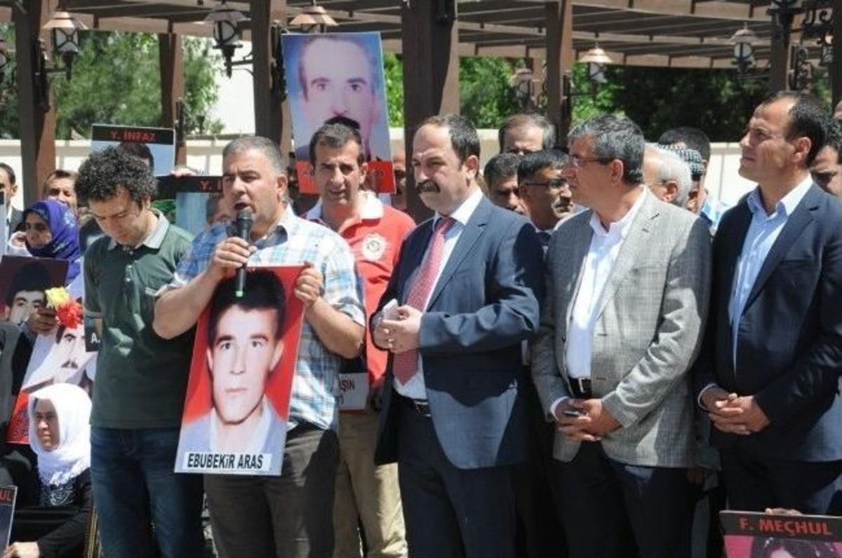 Kayıp Yakınlarının Cizre'deki Oturma Eylemi Devam Ediyor