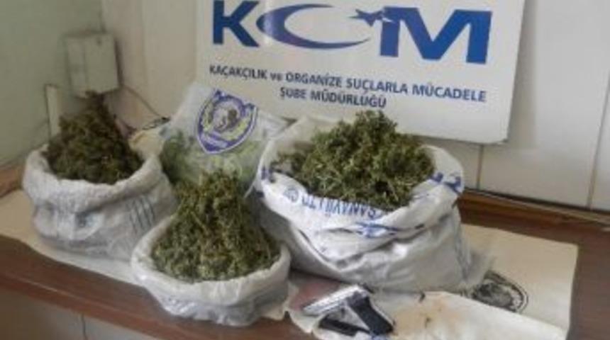 Uşak&rsquo;ta Uyuşturucu Operasyonu, 10 G&ouml;zaltı