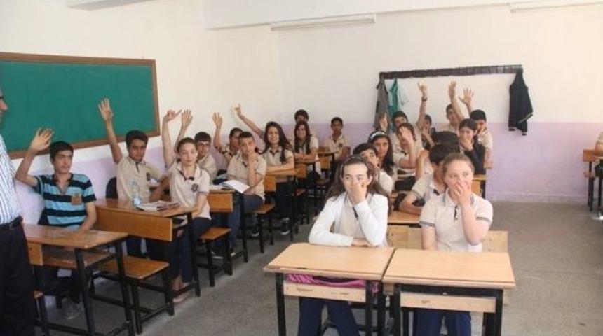 Fatih Projesi Kapsamında Mut&rsquo;ta 582 Adet Tablet Dağıtıldı