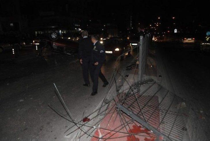 Antalya’da Otomobil Karşı Yöne Uçtu: 1’i Ağır 4 Yaralı G3