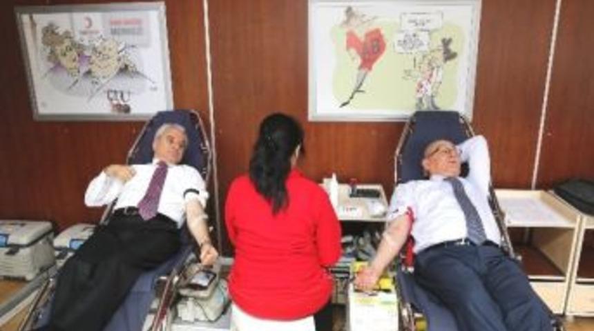 Eto Başkanı G&uuml;ler&rsquo;den Kan Bağışı &Ccedil;ağrısı