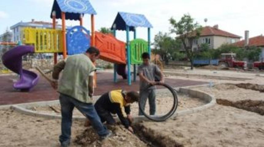Kırklareli'de &Ccedil;ocuk Parkları Kuruluyor