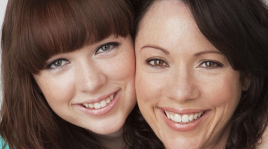 Gen&ccedil; kızlığa adım attığında yanında olun!