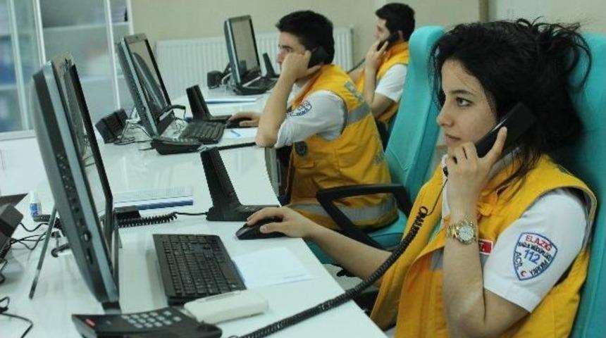 Yağmur&rsquo;da Kalan, Pin Kodunu Unutan 112&rsquo;yi Arıyor