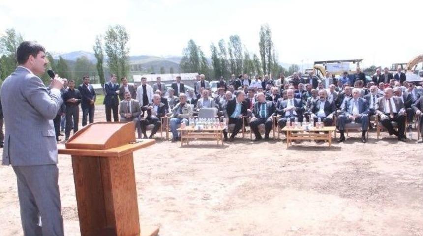 Muş&rsquo;ta Hayvan Pazarının Temeli Atıldı