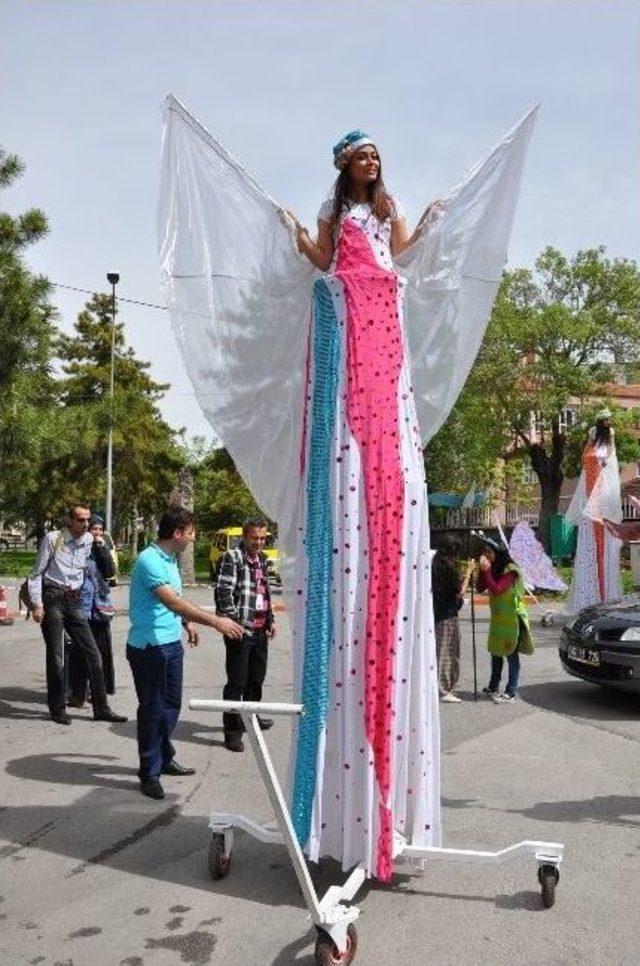 “bin Nefes Bir Ses” Tiyatro Festivali Başladı