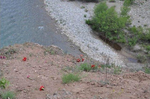 Dersim de &Ouml;lenler İ&ccedil;in Anma T&ouml;reni D&uuml;zenlendi 1