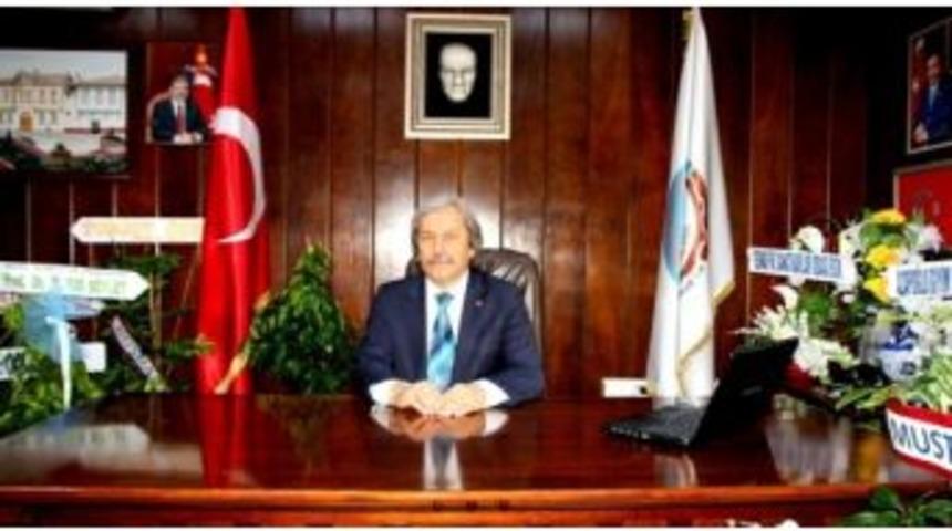 Başkan Şahin'in "karayolu G&uuml;venliği Ve Trafik Haftası" Mesajı