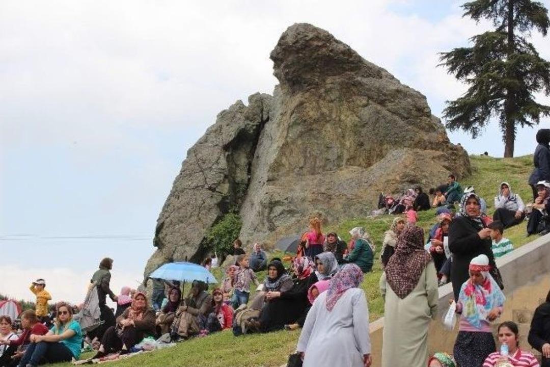 Peygamber Sevdalıları Niobe&rsquo;de Buluştu