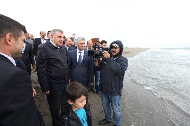 Başkan To&ccedil;oğlu Kalkan Şenliğine Katıldı 1