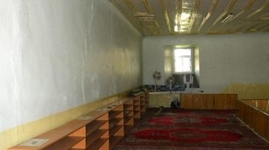 6 Asırlık Camide Kovalı &Ouml;nlem