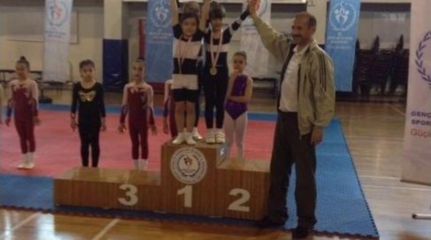 İlk Cimnastik-aerobik Yarışması Yapıldı