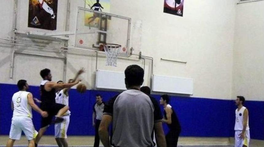 Nazilli Belediyespor Galibiyetle Başladı