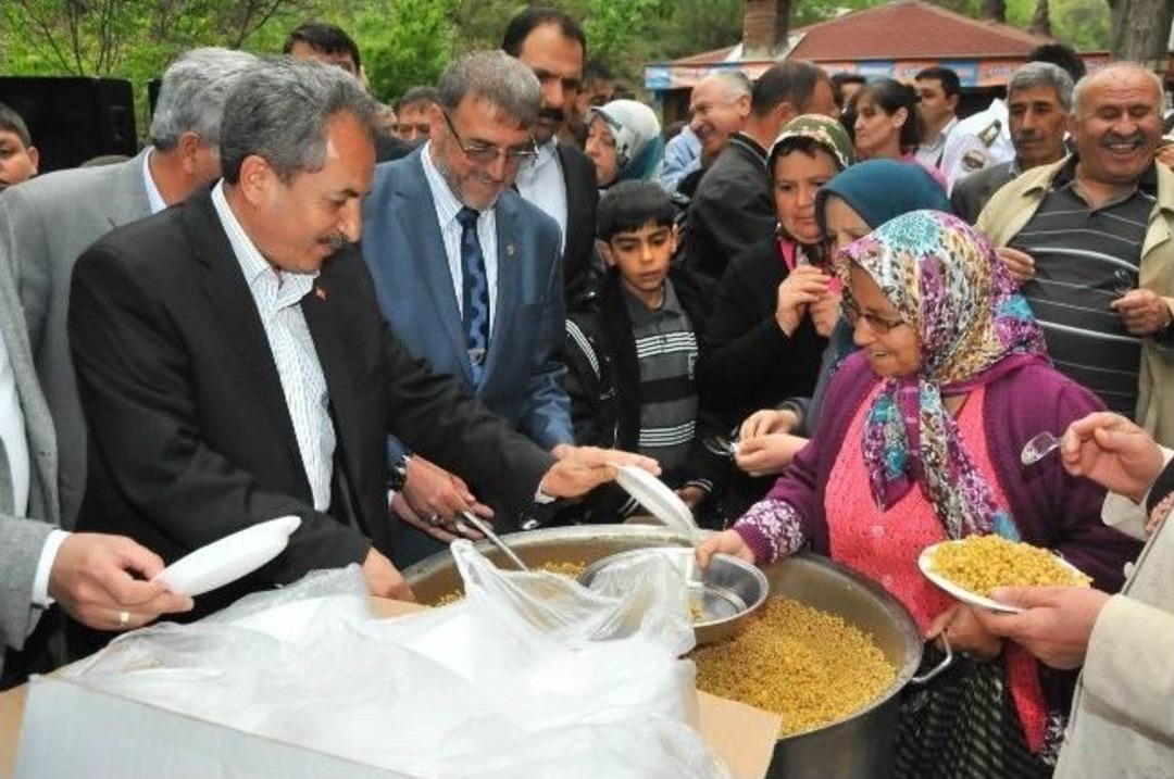 Akşehir Belediyesi'nden Hıdrellez Etkinliği