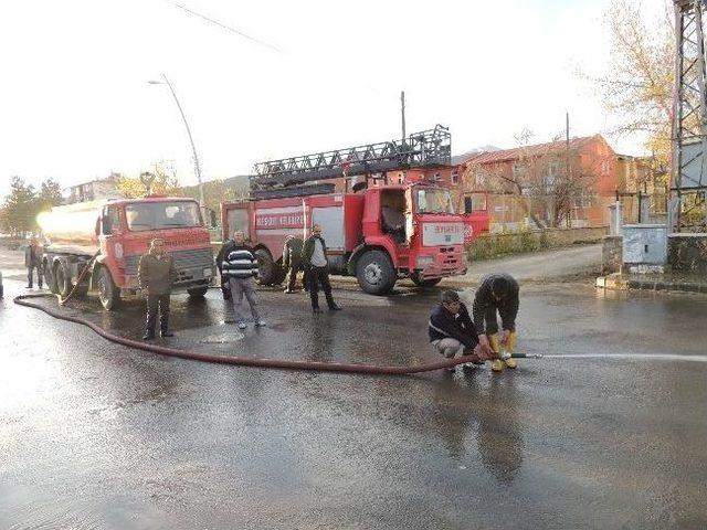 Eleşkirt Belediyesi’nden Bahar Temizliği