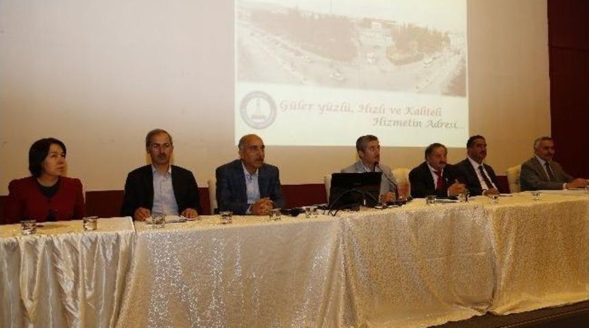 Başkan Tahmazoğlu Şahinbeyli Muhtarlarla Bir Araya Geldi