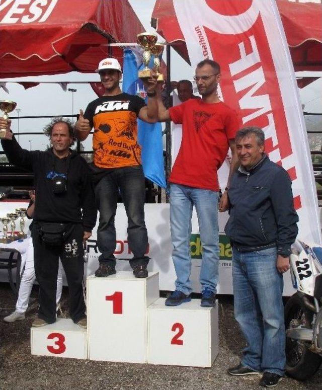 Motorsikletin Yıldızları Urla&rsquo;da Yarıştı 2
