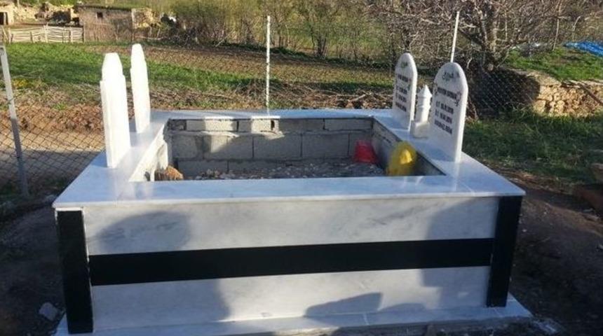 Donan &Ccedil;ocukların Mezarları Yapıldı