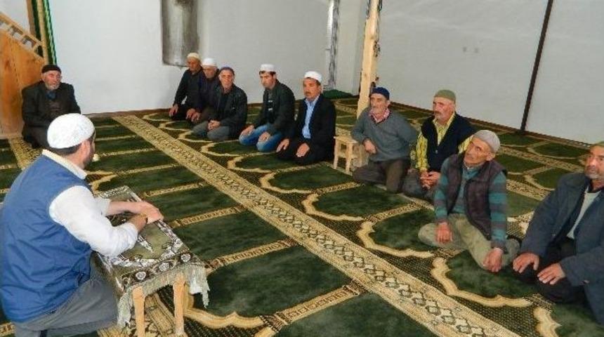 G&uuml;rcistan&rsquo;da Camiler Yardım Bekliyor