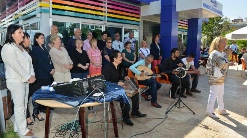 Emekli Kahvesi&rsquo;nde Tsm Konseri