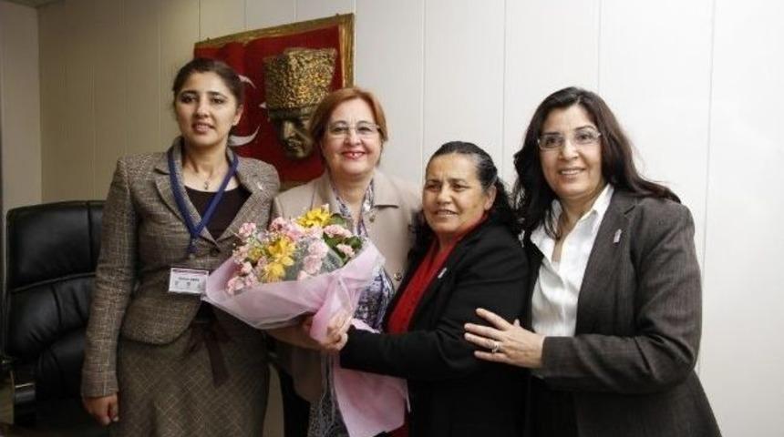 Konak'ta Kadın Dayanışması Ses Getirecek