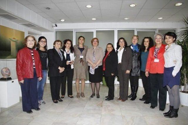 Konak ta Kadın Dayanışması Ses Getirecek 1