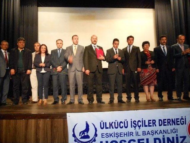 &Uuml;lk&uuml;c&uuml; Şehitleri Anma Gecesinde Duygu Seli Yaşandı 1