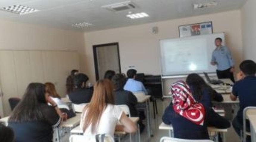 Kişisel Gelişim Semineri D&uuml;zenlendi