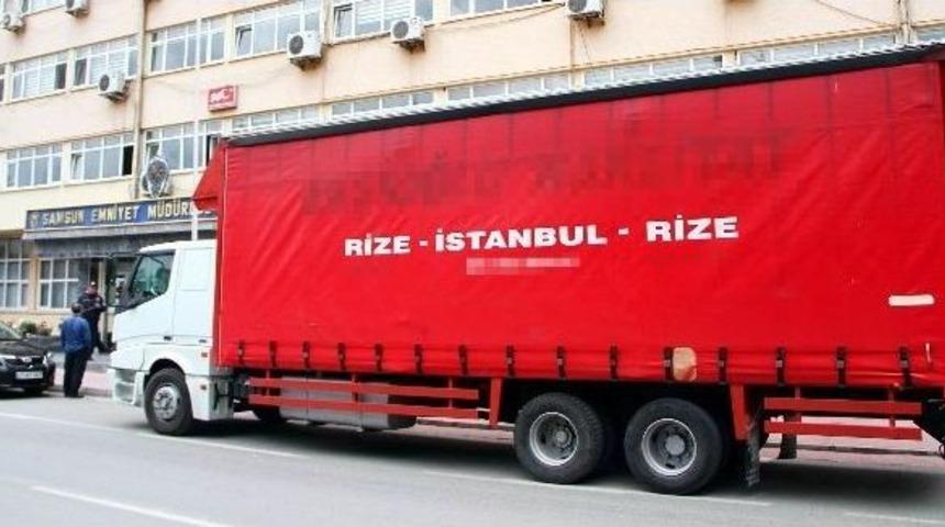 Samsun&rsquo;da 30 Bin Paket Ka&ccedil;ak Sigara Ele Ge&ccedil;irildi