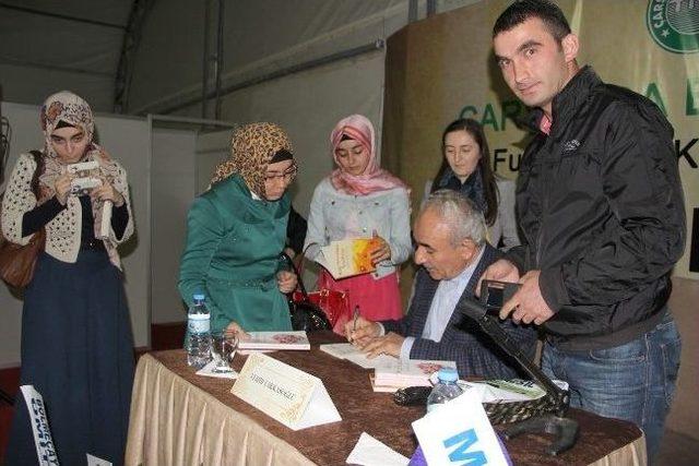 Çarşamba Kitap Fuarı’na Yoğun İlgi