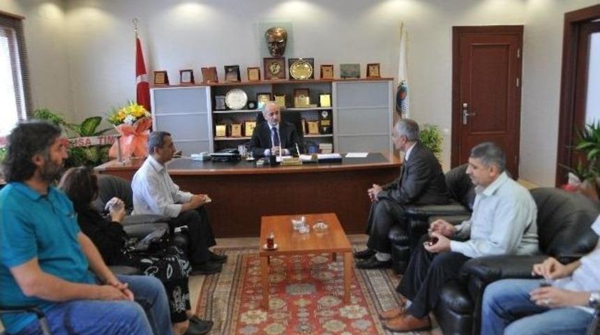 Görme Engelliler Spor Kulübü'nden Başkan Genç'e Ziyaret