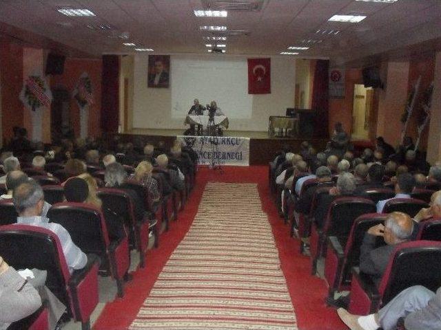 Çölaşan İle Kocasakal, “demokrasi, Hukuk Devleti Ve Anayasa” Konulu Panele Katıldı