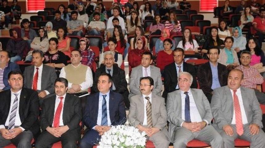 &Uuml;niversitede D&uuml;nya Kimya G&uuml;n&uuml; Etkinliği