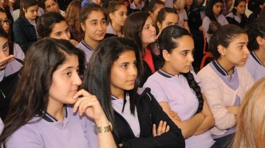 Kadın Girişimcilerden Kariyer G&uuml;nleri