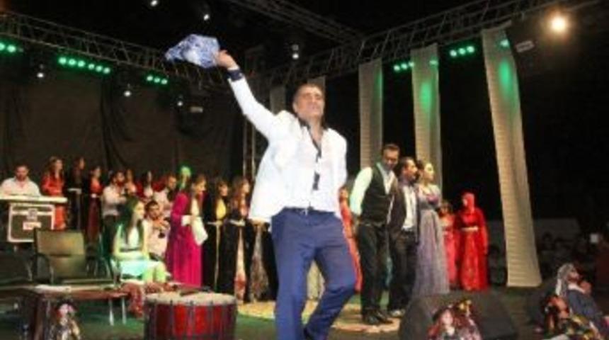 Sanat&ccedil;ı Aydın Aydın&rsquo;ın Annesi Vefat Etti