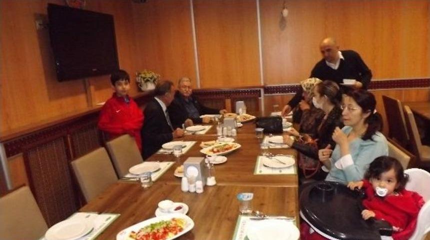 Eski Milli Eğitim Bakanı Hasan Celal G&uuml;zel&rsquo;den Cumhurbaşkanlığı Se&ccedil;imi Değerlendirmesi