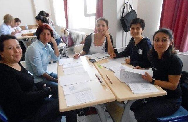 Didim&rsquo;de &Ouml;ğretmenlere &Ccedil;&ouml;z&uuml;m Odaklı İletişim Semineri 1