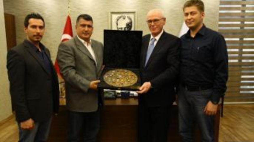 Cam Ustalarından Başkan Kurt&rsquo;a Ziyaret